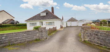 4 bedroom detached bungalow for sale