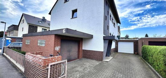 Moderne 3,5 Zimmer Wohnung in Hochparterre mit Terrasse, Einbauküche, Garage, Zentral in Seelze