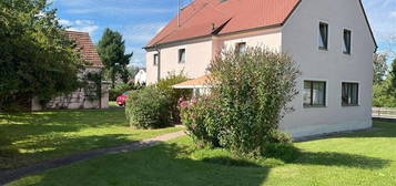 Charmantes Einfamilienhaus in Straß, Gemeinde Burgheim