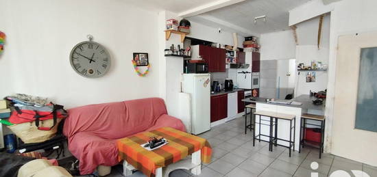 Maison de village 2 étages  à vendre, 4 pièces, 3 chambres, 76 m²