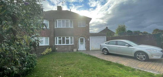 3 bedroom semi-detached house