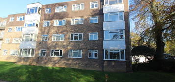 2 bed flat to rent