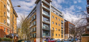 2 bed flat to rent