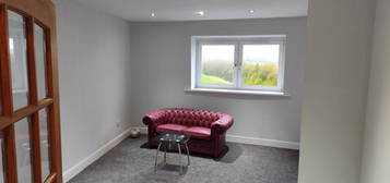 2 bed flat to rent