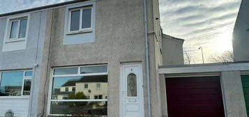 3 bedroom semi-detached house