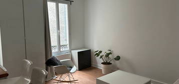 Location studio meuble paris 18