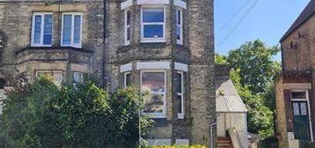 Flat to rent in Salisbury Road, Dover CT16