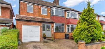 4 bedroom semi-detached house for sale