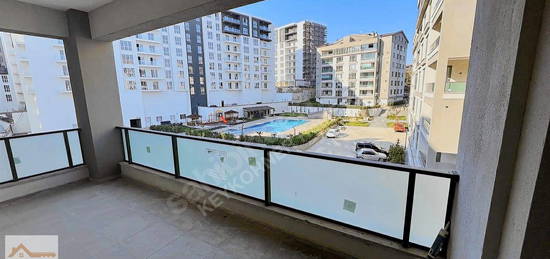 KEYKORNER BALKAN KARNUR ADELPARK SİTEİÇİ CEPHE KİRALIK 3+1 DAİRE