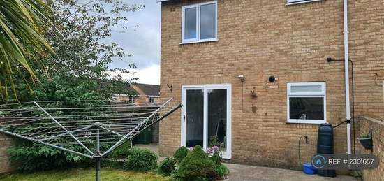 3 bedroom semi-detached house