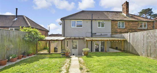 3 bedroom semi-detached house