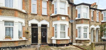 Terraced house for sale in Prospect Road, Woodford Green IG8