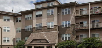 Lake Susan Apartments, Chanhassen, MN 55317