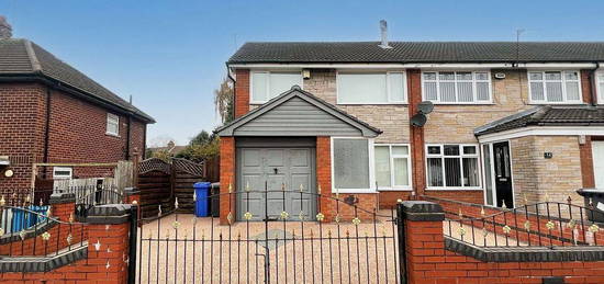 3 bedroom semi-detached house to rent