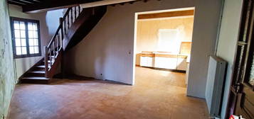 Maison traditionnelle  à vendre, 4 pièces, 1 chambre, 85 m²