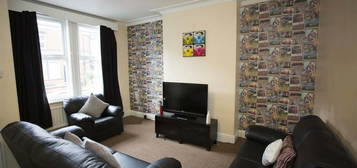 4 bedroom terraced house