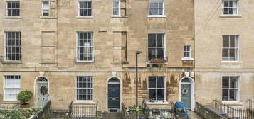 Town house to rent in Southcot Place, Bath BA2