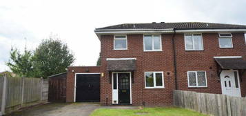 3 bedroom semi-detached house