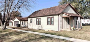 545 4th Ave, Fairmont, NE 68354