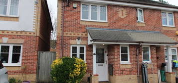 2 bed semi-detached house for sale