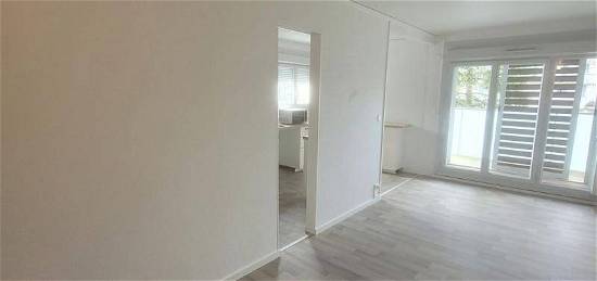 Appartement  à louer, 3 pièces, 2 chambres, 66 m²