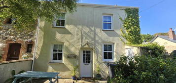 2 bedroom semi-detached house to rent