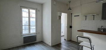 Studio  à vendre, 1 pièce, 18 m², Étage 2/4