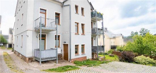 Zukunftssicheres Anlageobjekt: Mehrfamilienhaus in Oelsnitz/Erzgebirge mit moderner Ausstattung