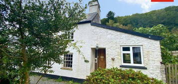 2 bedroom cottage for sale