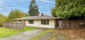 2105 Bedal Ln, Everett, WA 98208