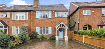 4 bedroom semi-detached house for sale