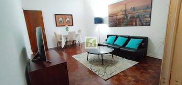 Apartamento T2 com 2 varandas Faro