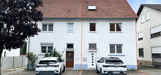 Großzügige Doppelhaushälfte mit Garage und Garten in 78586 Deilingen