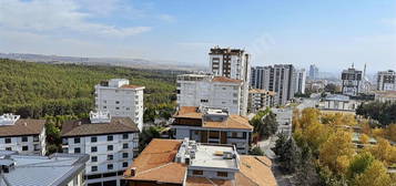 REMAX GÖKÇEM EREN'DEN GÜVENEVLERDE ORMAN MANZARALI 5+1 DAİRE