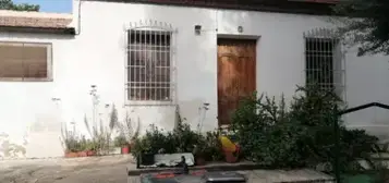 Casa en Carril de los Serranos, 12