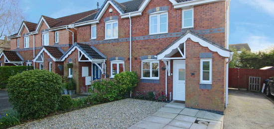 3 bedroom semi-detached house