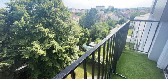 Appartement  à vendre, 3 pièces, 2 chambres, 53 m²