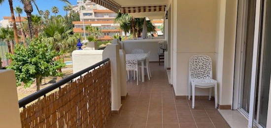 Piso en venta en calle Torrequebrada, 12