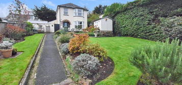 3 bed detached house for sale