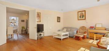 5 bed flat to rent