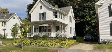 13 Goodrich St, Pittsfield, MA 01201