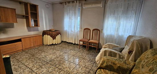 Piso en venta en  Pintor Murillo, 18, Plaza Crevillente - Antiguos Juzgados - El Asilo