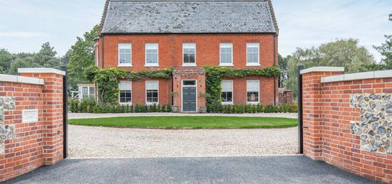 7 bedroom detached house for sale