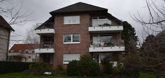 Freundliche 2-Zimmer-Dachgeschosswohnung mit Balkon in direkter Uni-Nähe