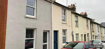 3 bedroom end of terrace house