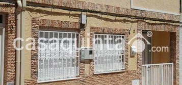 Dúplex en venta en Calle Valencia, Catral