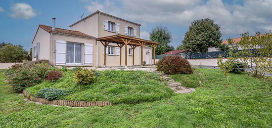 Maison Rosnay  4 chambres 5 pièce(s) 110 m2