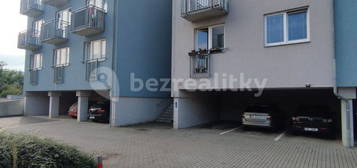 Pronájem bytu 2+kk 53 m², Na Dražkách, Beroun