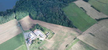 Einfamilienhaus mit Landwirtschaftlichem Anwesen