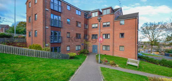 2 bed flat for sale